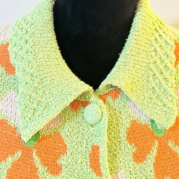 Industry Republic Knit Button-Up Floral Cardigan Collared / Medium / Retail $78 - Picture 3 of 6